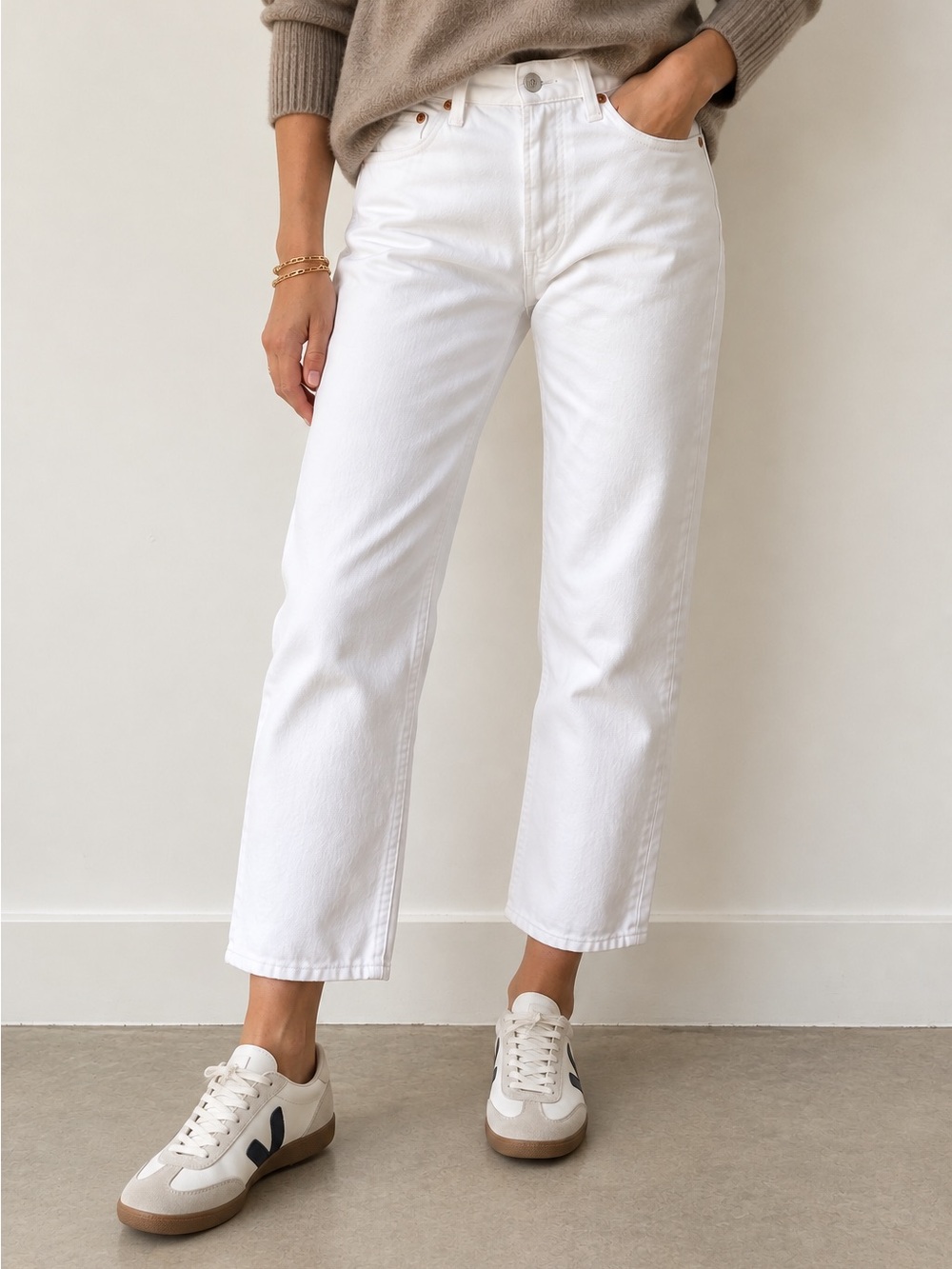 Citizens of Humanity Emery Crop White Straight-Leg Jeans - 27